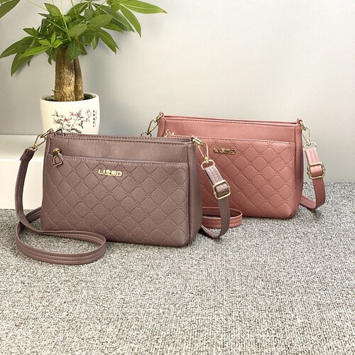 New middle-aged mother bag, large capacity women's crossbody bag, shoulder bag, hand-held bag, wholesale surplus for women
