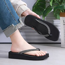 2024�¿�������Ů�⴩�ļ��r��ɳ���A�_ˮ��ɸ��׷����ȼ�ȹ��