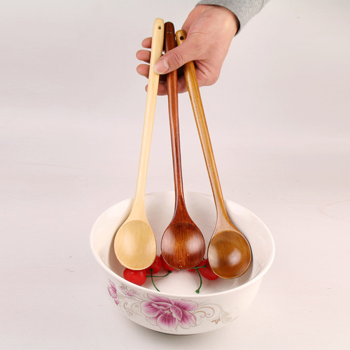 Long-handled wooden spoon for stirring dishes, extended cooking spoon for baby food, wooden ladle for dairy pots—perfect for stir-frying, heat insulation, and serving Korean-style sauces and soups at the dinner table.