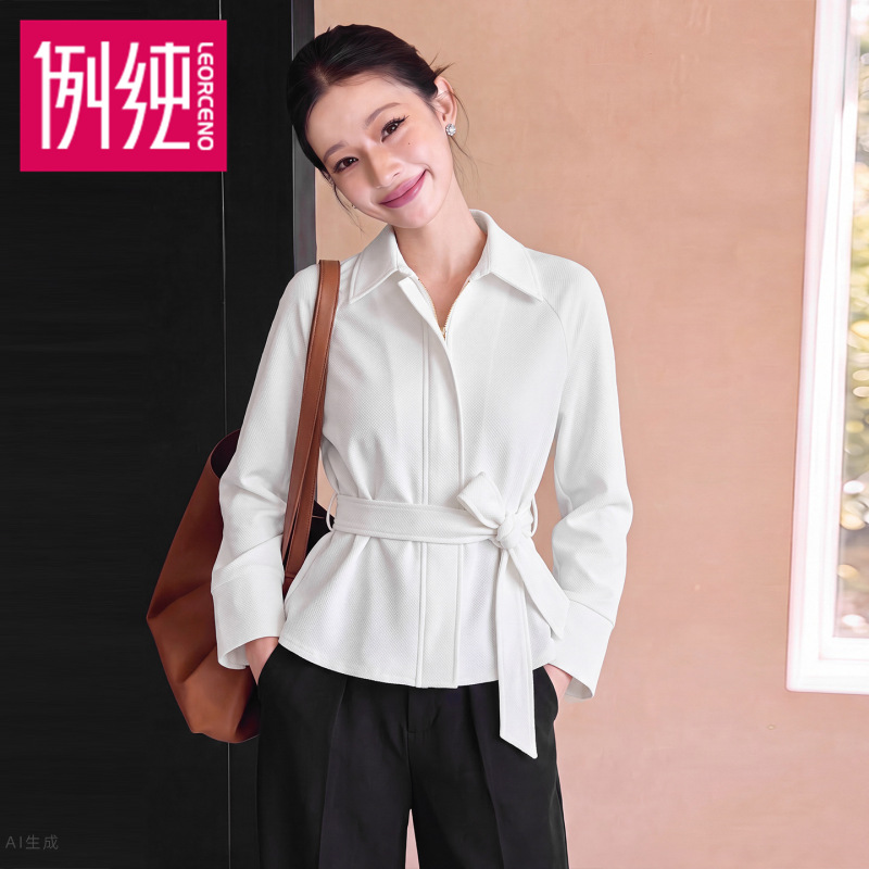 Banded, mature-style, zip-up, casual, loose-fitting women's white shirt, long-sleeved, autumn collection, high-end, sophisticated, and thickened Banded, mature-style, zip-up, casual, loose-fitting women's white shirt, long-sleeved, autumn collection, high-end, sophisticated, and thickened