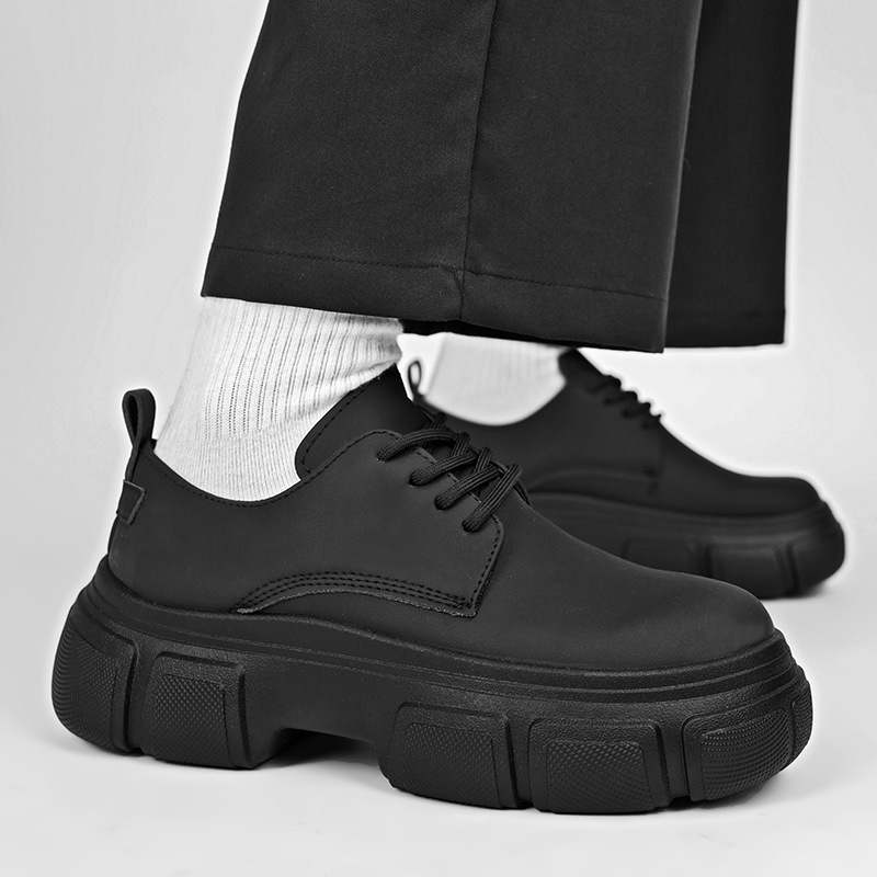 Zapatos de cuero de otoño 2024 nueva tendencia retro nicho británico estilo de alto nivel hombre zapatos de cuero de moda
