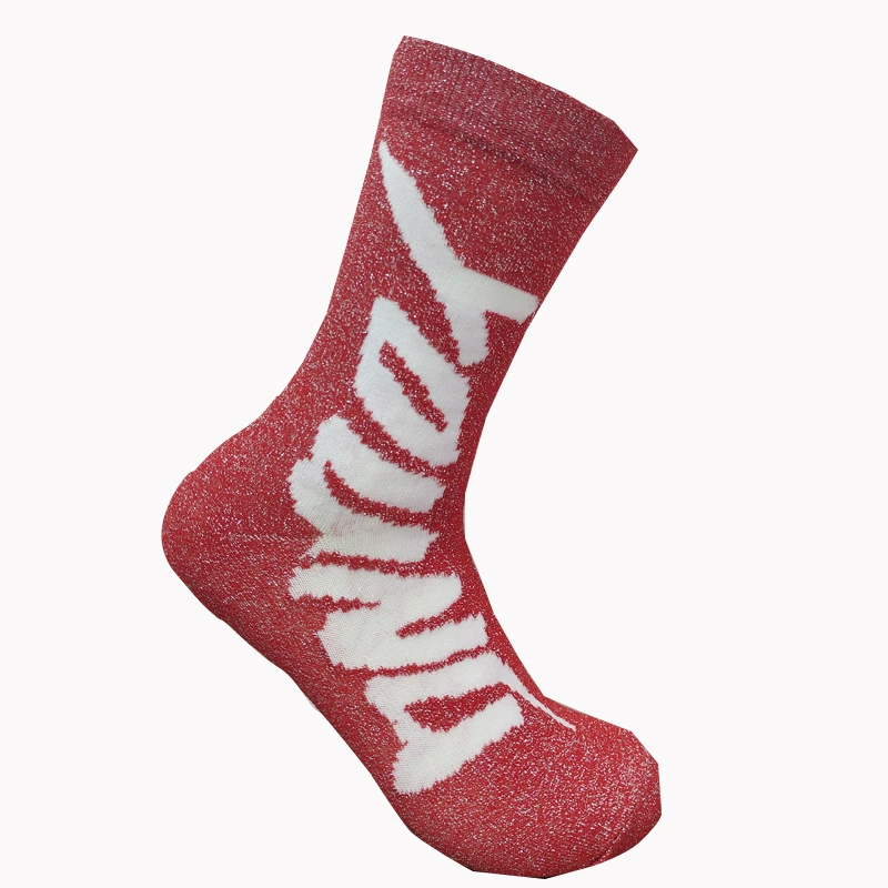 Европейские и американские хип-хоп уличные трендовые чулки для скейтборда Amazon взрывает золотые и серебряные шелковые носки Европейские и американские модные носки