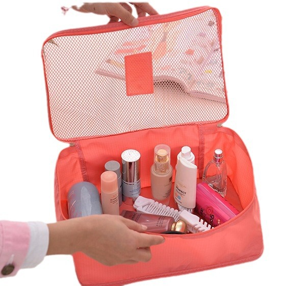 Organizer bag for traveling