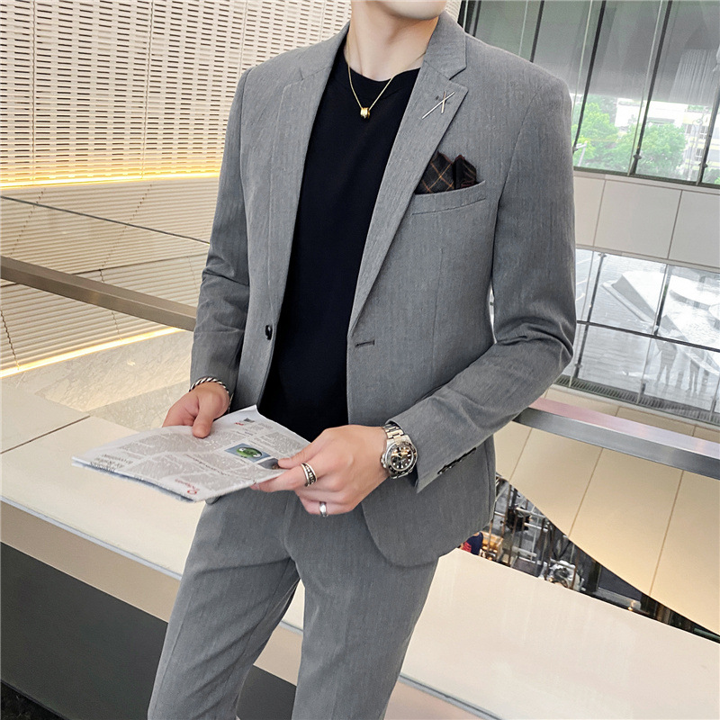 男性のスーツのスーツのビジネススーツの3つのセットの青年のファッションの1粒のボタンの西の新郎の服の連れ合いのスーツ