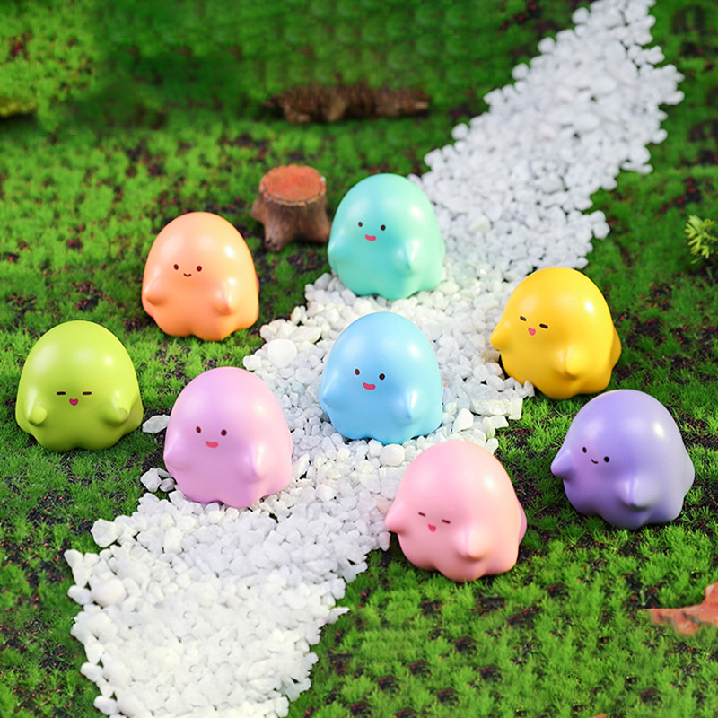 크리 에이 티브 둔한 피아노 인형 작은 장식품 귀여운 작은 유령 인형 소녀 만화 데스크탑 장식 선물 도매