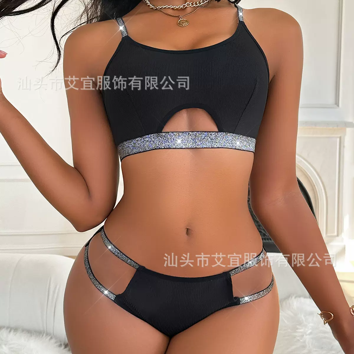 欧美跨境性感女士文胸套装镂空呆带背心内衣银丝腰带透气舒适内裤