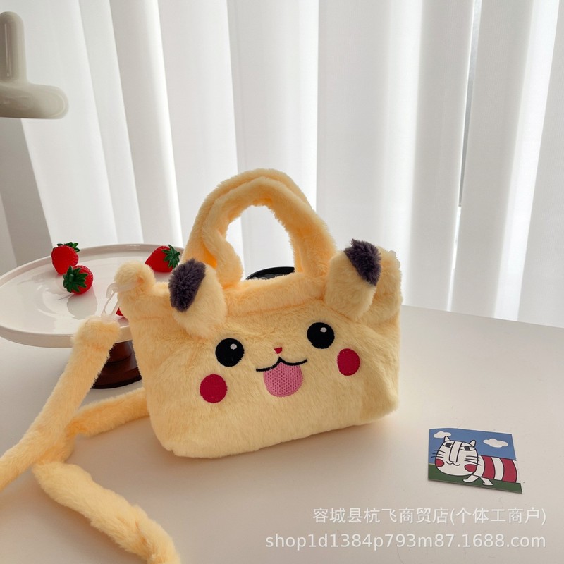 メーカー卸売ベルベットバッグ玩具クロミ斜めショルダーバッグいちご熊ぬいぐるみ日系ハンドバッグサンリオ|undefined