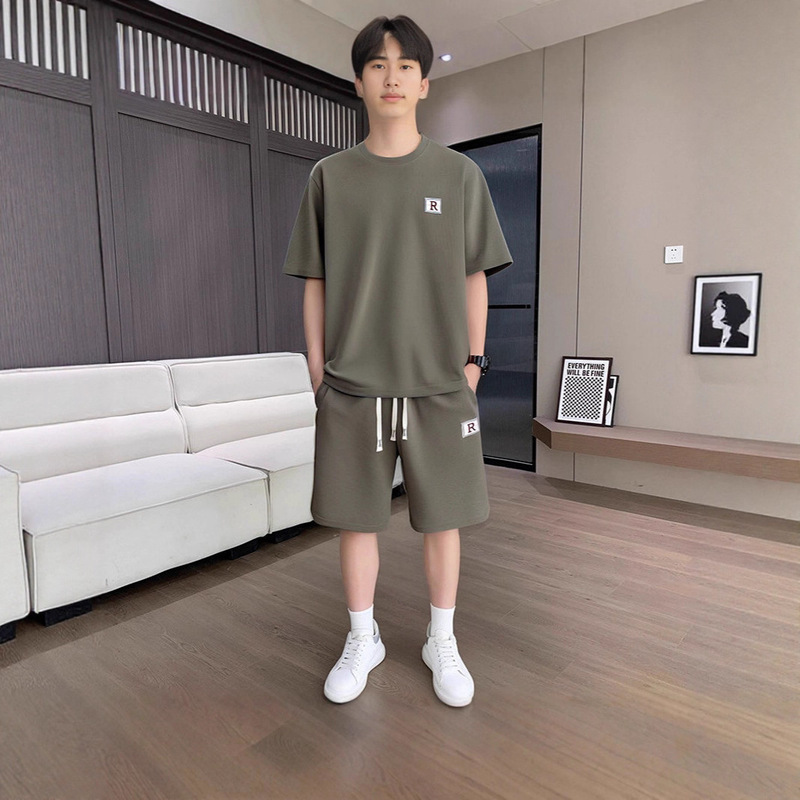 Casual Sports Suit Men's T-Shirt Summer Trend Cool and Handsome Loose Short-Sleeved Shorts Wear with Men's Clothing Set