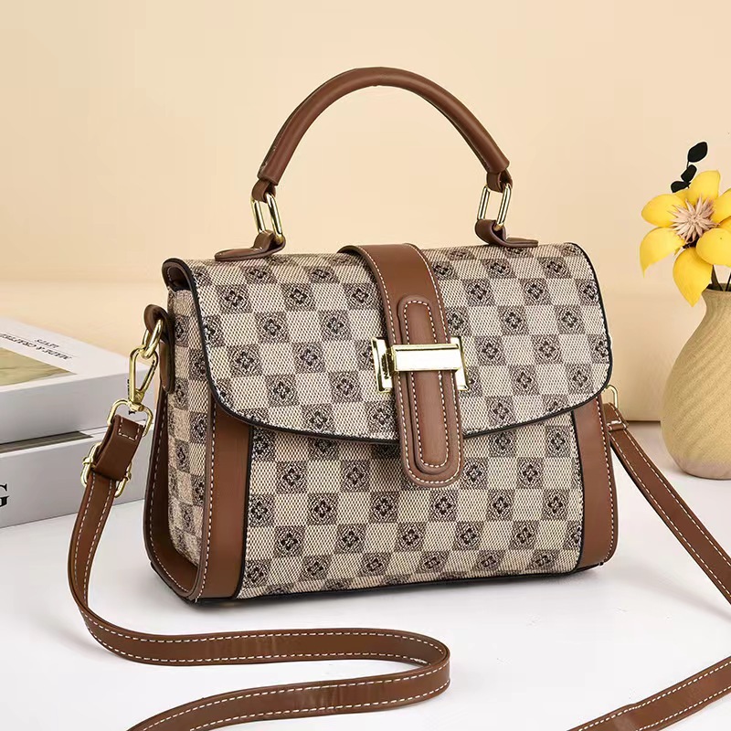 Fabricante retro simple bolso de mano atmosférico de todo fósforo bolso de hombro bolso de mujer al por mayor textura bolso de mensajero bags