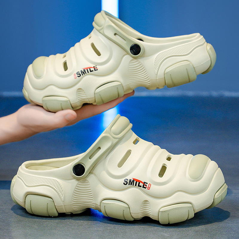 Zapatos con agujeros de talla grande transfronterizos para hombre 2025 nuevo estilo pisando mierda zapatillas de personalidad Baotou zapatos de playa de verano