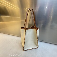 ����Ů2026�¿�W�tײɫ�͹Ŵ��������ذ��߼��Іμ�ͨ�ڰ���ĸ��