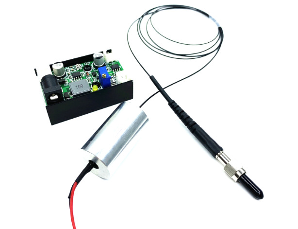 多模光斑450nm1w光纤耦合蓝光激光模组芯径105um SMA905/FC接头