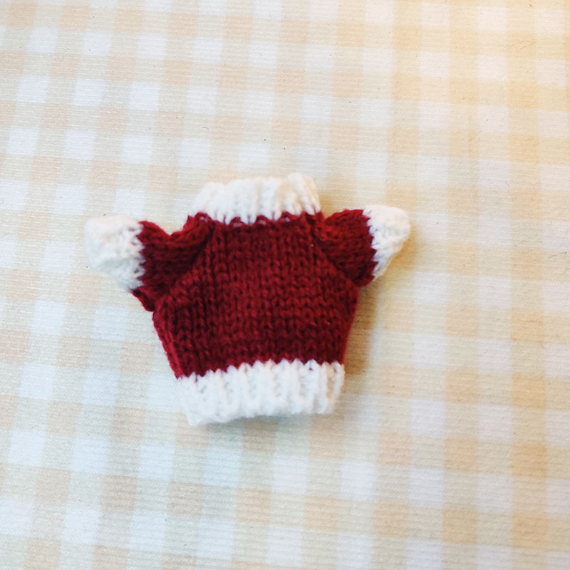 15cm ciego caja pull paño suéter pantalones macaron labubu colgante muñeca suéter Año Nuevo suéter lindo