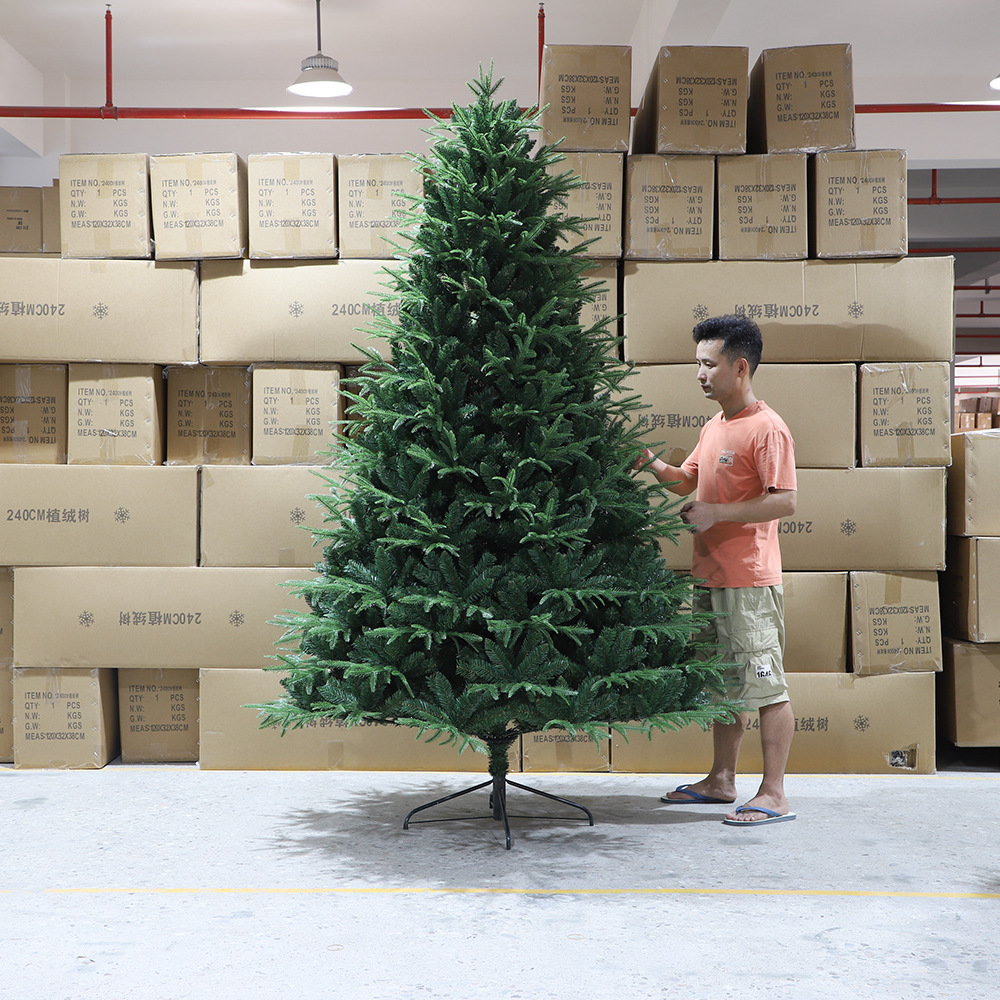 Árbol de Navidad puro PE mezclado PVC nieve flocado árbol desnudo blanco decoración de Navidad pleno pe árbol de Navidad precargado luz