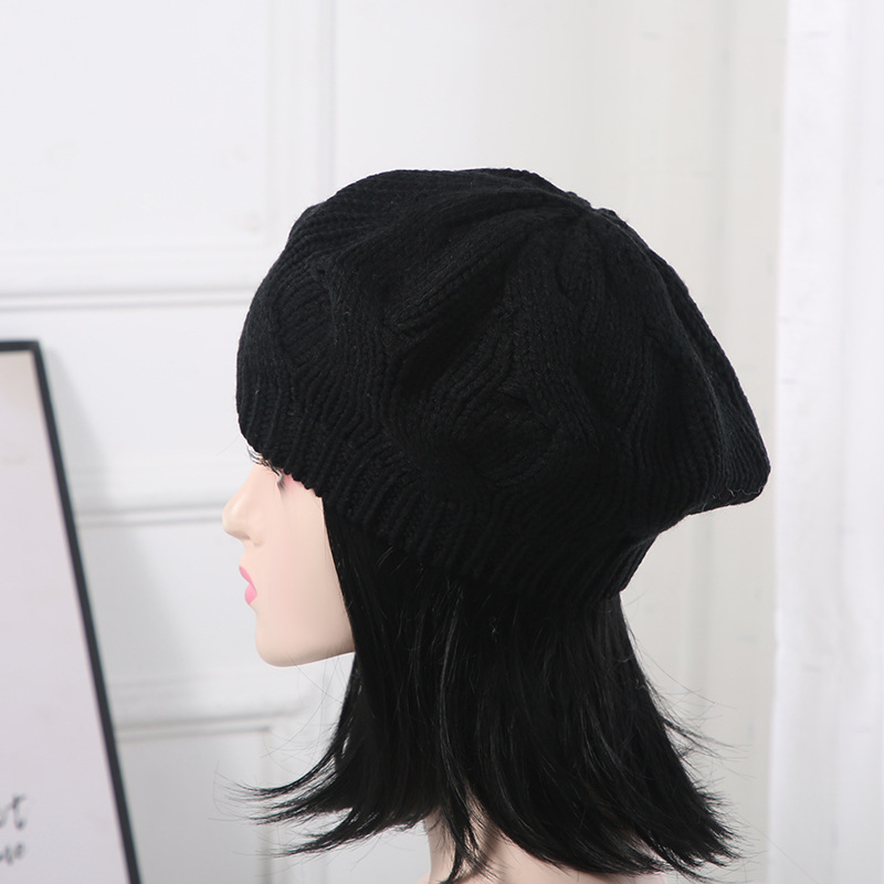 Women's Basic Simple Style Solid Color Eaveless Wool Cap display picture 1