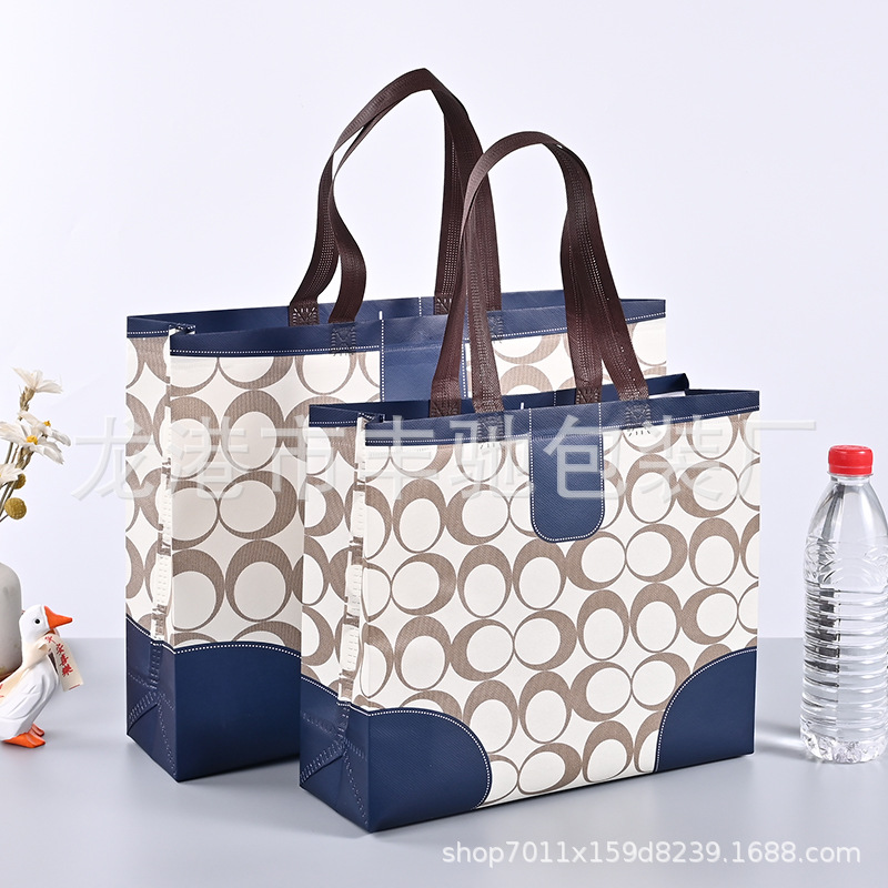 Tienda de ropa para mujeres a medida, centro comercial, tienda de ropa, bolsa de mano de compras, prensa en caliente, publicidad, bolsa no tejida laminada, personalización