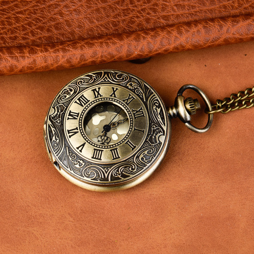 Nostalgic pocket watch, classical large gold-faced Roman pocket watch, cross-border Roman scale pocket watch, bronze pocket watch 8046