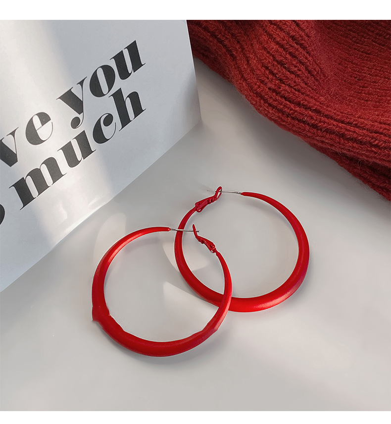 Pendientes de alta gama de lujo ligero transfronterizo de aguja de plata de galvanoplastia de oro real, pendientes de personalidad de nicho, pendientes de alta gama de moda al por mayor