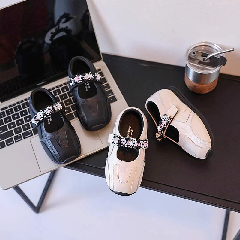 Одиночная обувь Мэри Джейн Женская 2024 осень липучка маленькая белая обувь толстая подошва дышащая балетная обувь повседневная спортивная этическая обувь