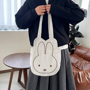�μ���ɐ�����ӡ���������Ů�ČW���a�n�����e��ͨ�������μ��