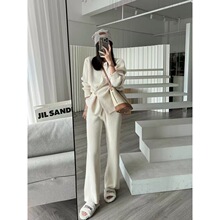 2025年秋冬新款高级感御姐轻熟名媛小香风白色阔腿裤针织两件套女