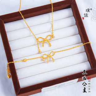 �½���S�������L�Ʒ���b�W荺����Y���Ů�߼��ЯB�������Ů��