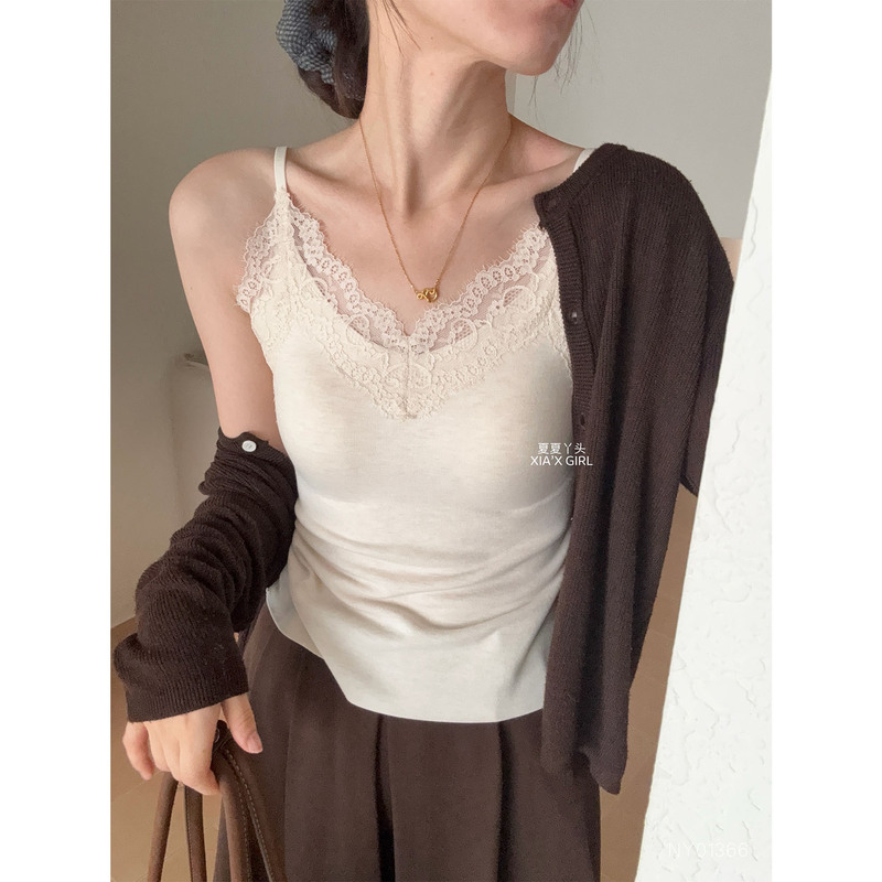 XIA'X Summer Girl's Pure Desire Lace V-neck Spliced Versatile Thin Strap Silk Camisole with Beautiful Back Design
