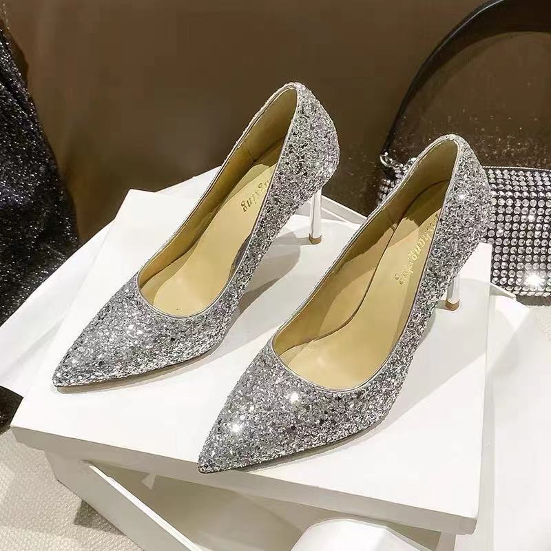 2023 early spring new from the stars of your Qian Songyi with silver sequins wedding shoes fine heel pointed high heel