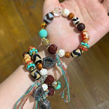 原创玛瑙国饰品新中式唐卡手串女佛珠糖心藏银文玩复古风景区