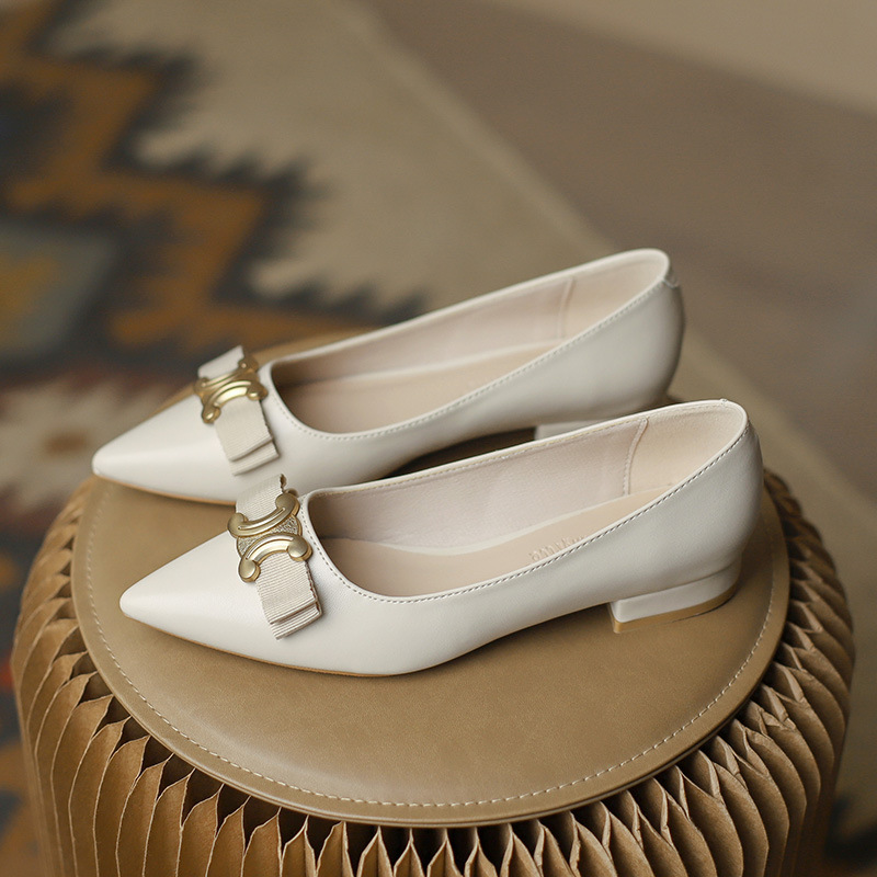 Xiaoxiangfeng temperamento zapatos individuales mujeres primavera y otoño nuevo estilo punta puntiaguda boca baja zapatos de mujer planos estilo coreano bowknot zapatos de trabajo de tacón grueso