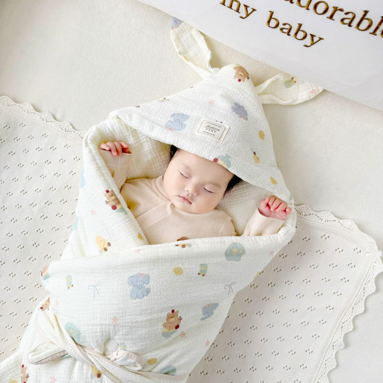 Newborn Beanie Quilt, Newborn Baby Quilt, Cotton Gauze Autumn and Winter Baby Warm Comfort Quilt, Swaddle Quilt