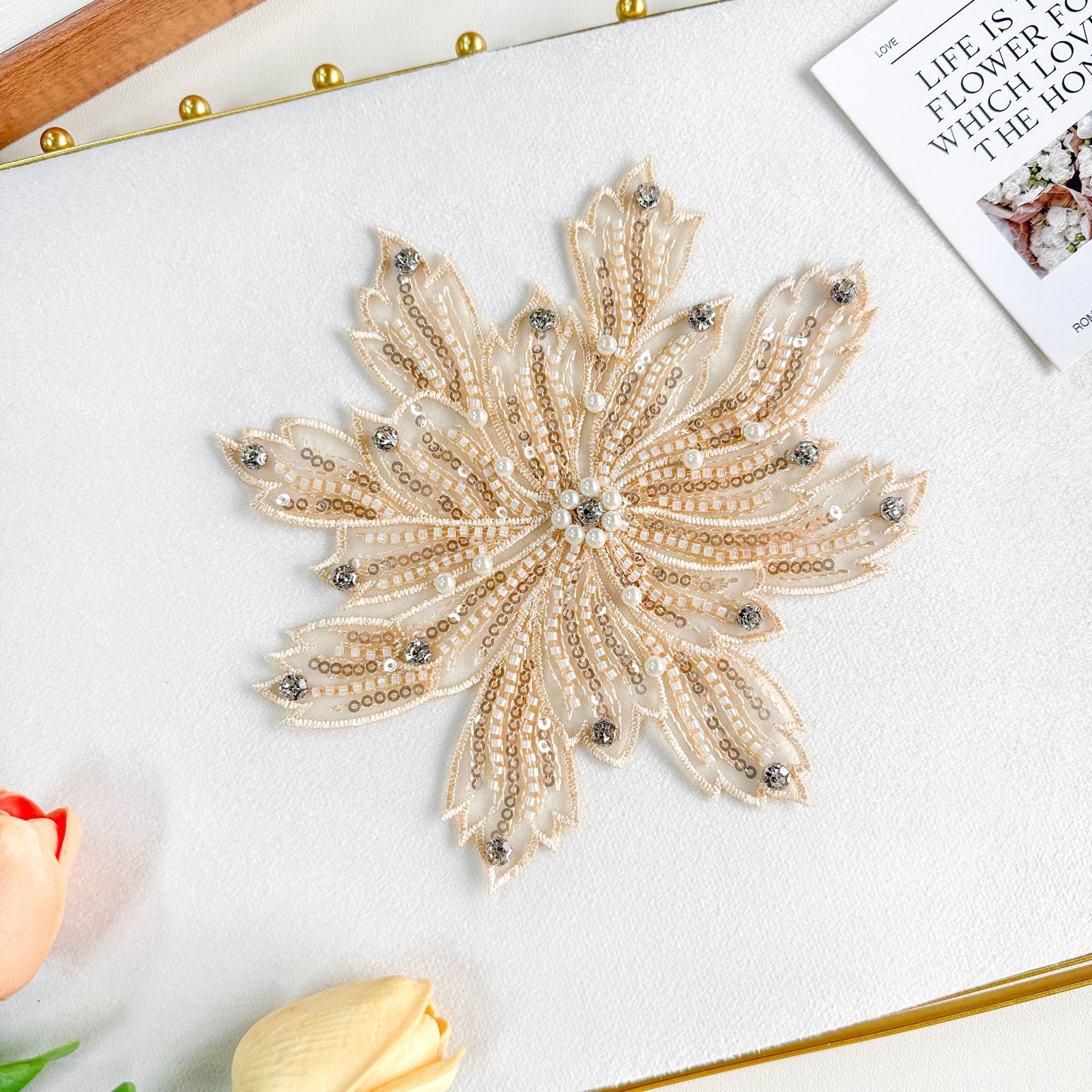 Costura a mano de cristal flores de diamante DIY Lolita Oganza vestido de mujer tocado de cabeza accesorios encaje bordado tridimensional