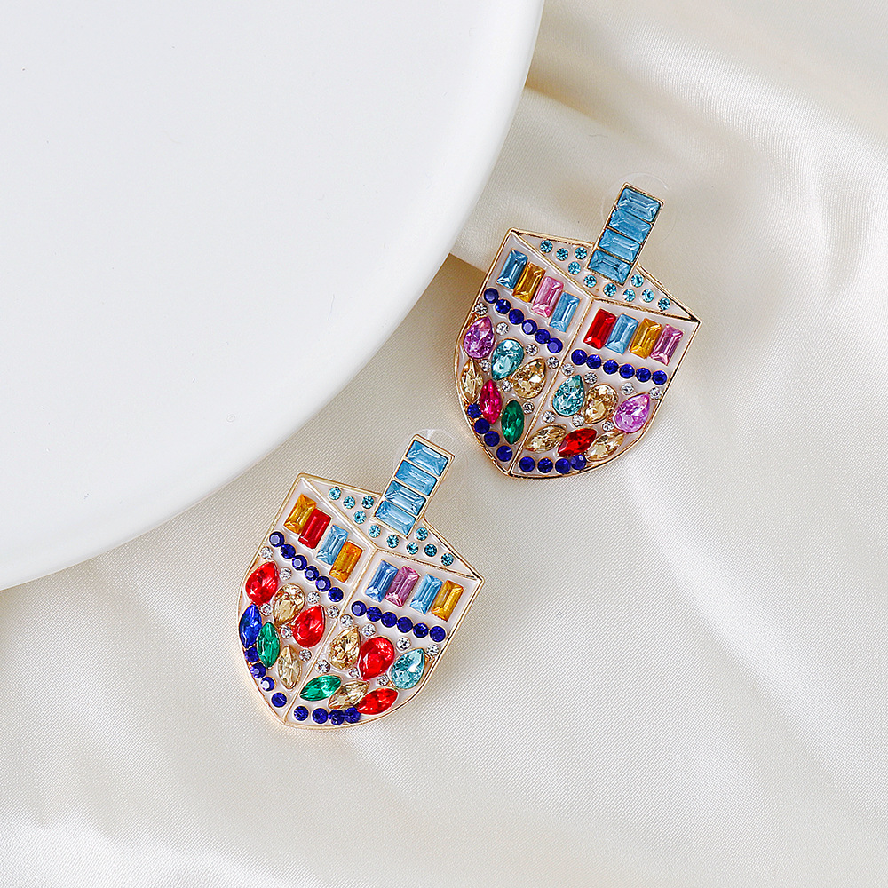 New Creative Geometric Exaggerated Personality Shovel-shaped Earrings Diamond Alloy Earrings display picture 6
