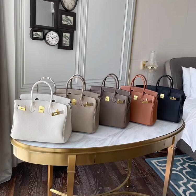 Cross-Border Dropshipping 2026 New Model High-End Platinum Bag with Lychee Pattern, Large Capacity, Shoulder and Crossbody Handbag Cross-Border Dropshipping 2026 New Model High-End Platinum Bag with Lychee Pattern, Large Capacity, Shoulder and Crossbody Handbag