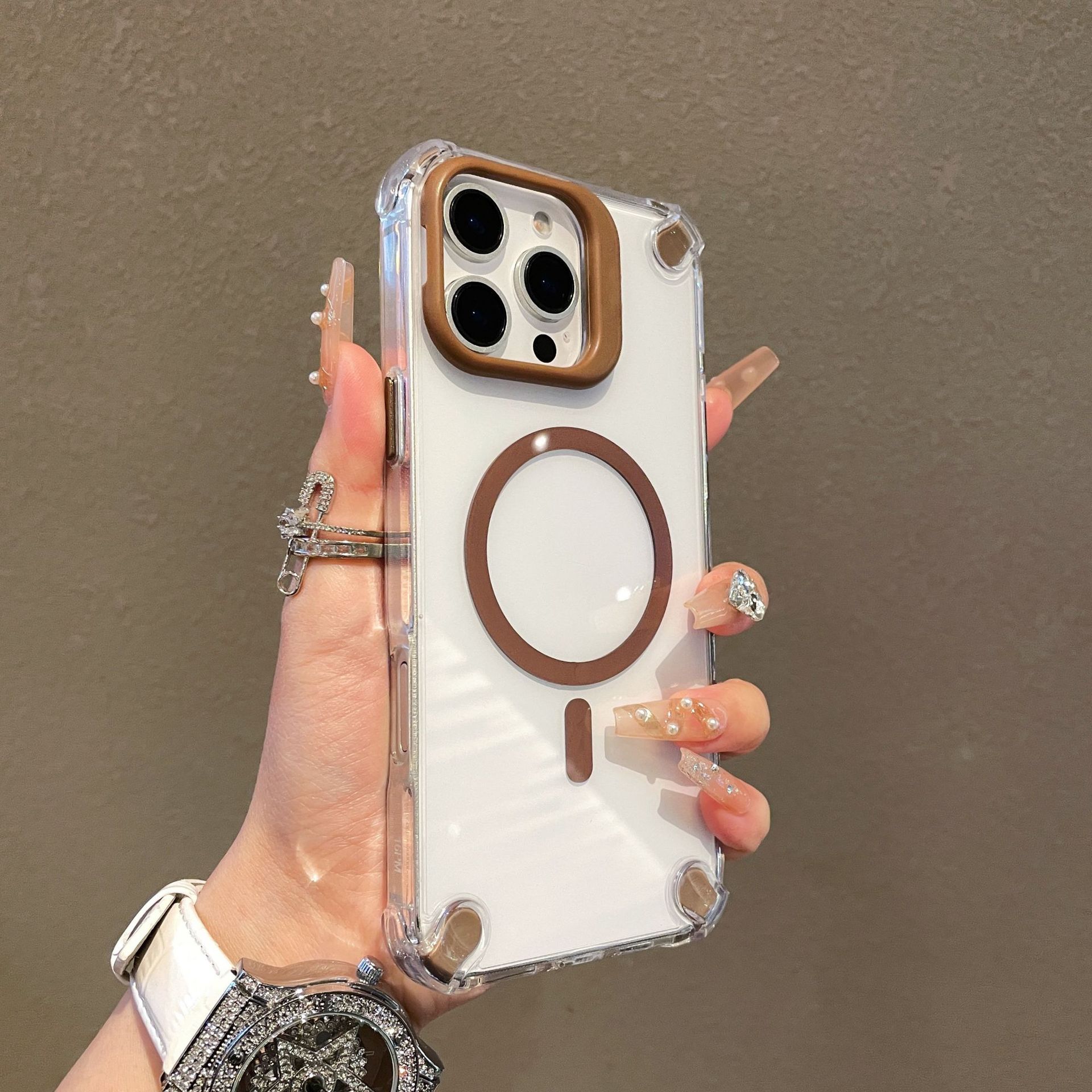 El soporte de lente magnética simple y transparente es adecuado para la carcasa del teléfono móvil Apple 15 16ProMax de cuatro esquinas iPhone14 nuevo