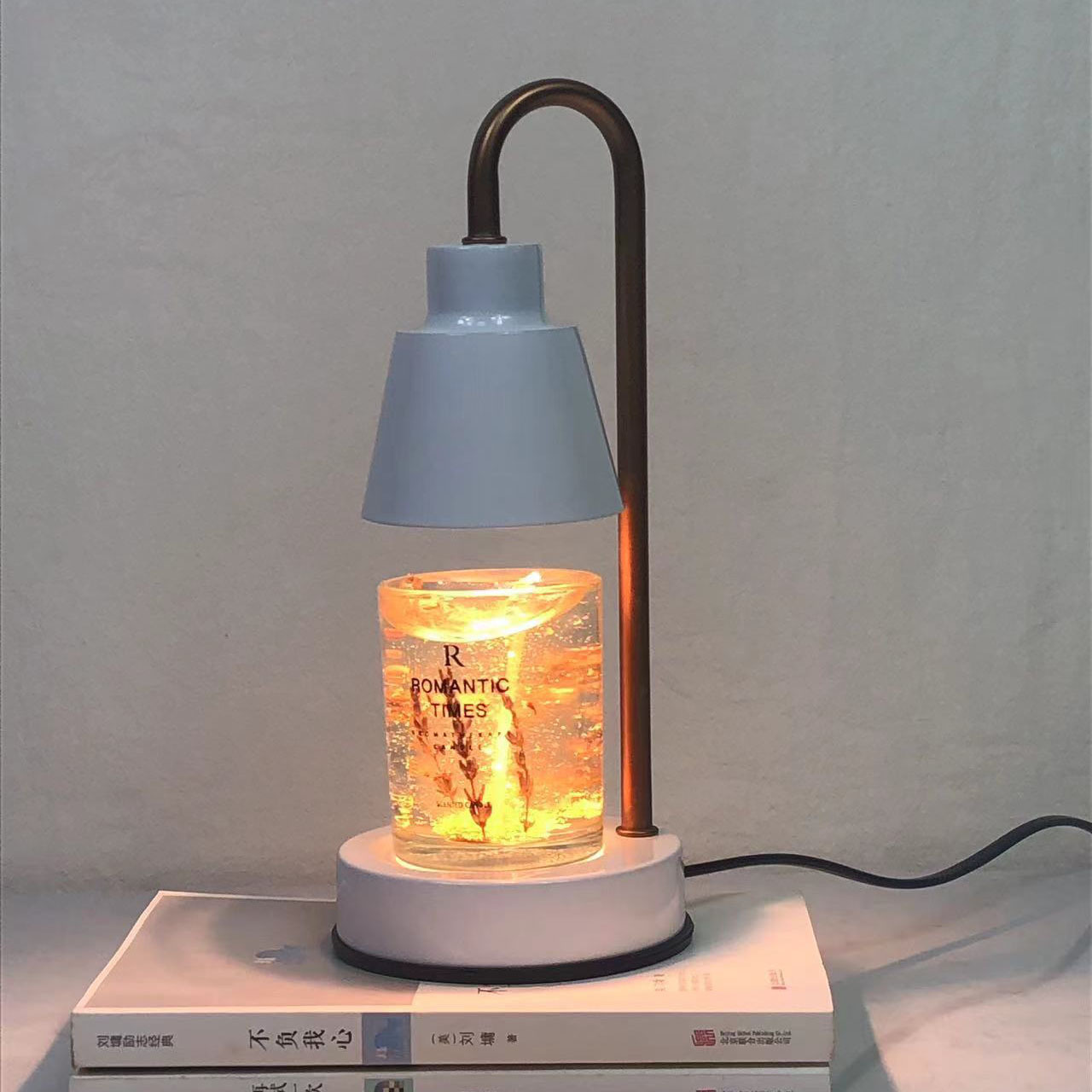 北歐融蠟燈輕奢融燭燈檯燈臥室ins少女床頭燈浪漫網紅香薰蠟燭燈