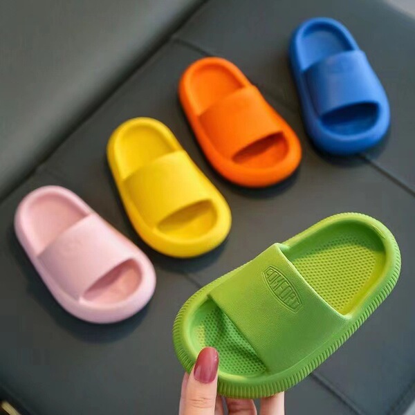 Summer cute children's non-slip men's slippers for boys for bathroom