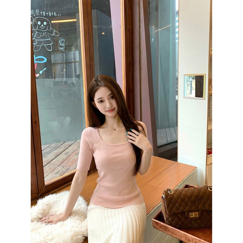 Sweet and Spicy Pink Slim-Fit U-Neck Mid-Sleeve Knit T-Shirt for Women, Summer Waist-Cinching Slim-Fit Short-Sleeve Stylish Top Sweet and Spicy Pink Slim-Fit U-Neck Mid-Sleeve Knit T-Shirt for Women, Summer Waist-Cinching Slim-Fit Short-Sleeve Stylish Top