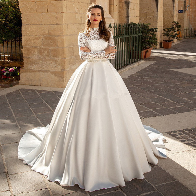 European and American wedding dress new long sleeve lace satin bridal trailing wedding dress high collar pettiskirt for women