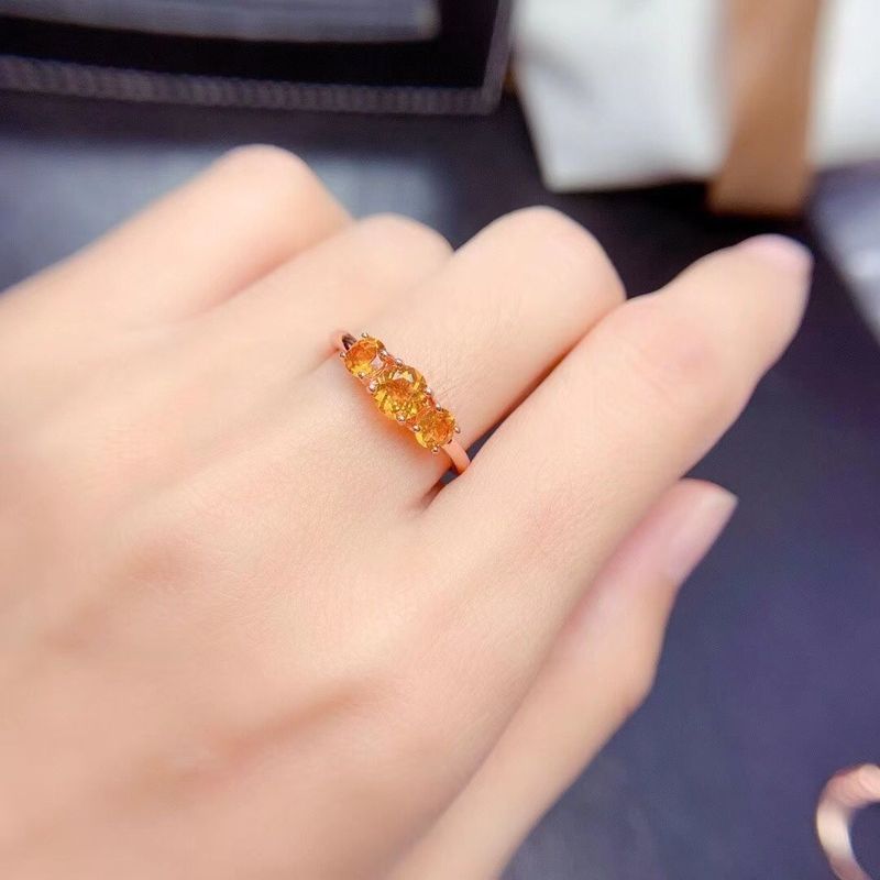 本格的な天然の黄水晶の指輪の旺夫の女性の指輪の開口部は小さい大衆の設計の指輪の925銀の百合の金を調節することができます。|undefined