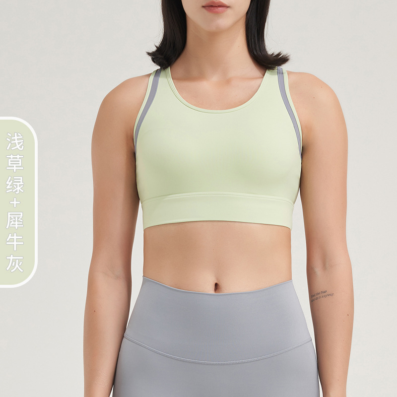 Ropa interior deportiva fija chaleco sin costuras cojín del pecho belleza sujetador integrado sin anillo de acero nuevas mujeres al por mayor