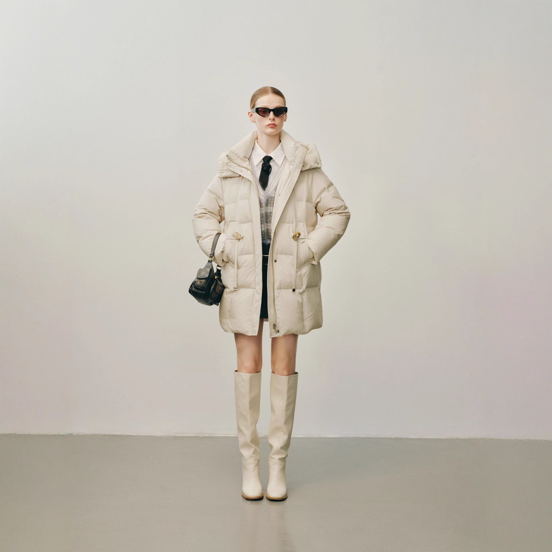 羽芮鹅绒 时尚大版长款鹅绒服外套货源品牌撤柜女装尾货库存折扣