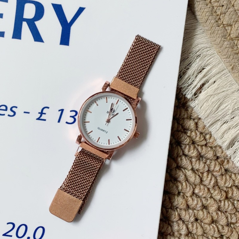 Magnetic New Style Magnetic Watch for Students and Couples, Fresh and Trendy Korean Style for Middle and High School