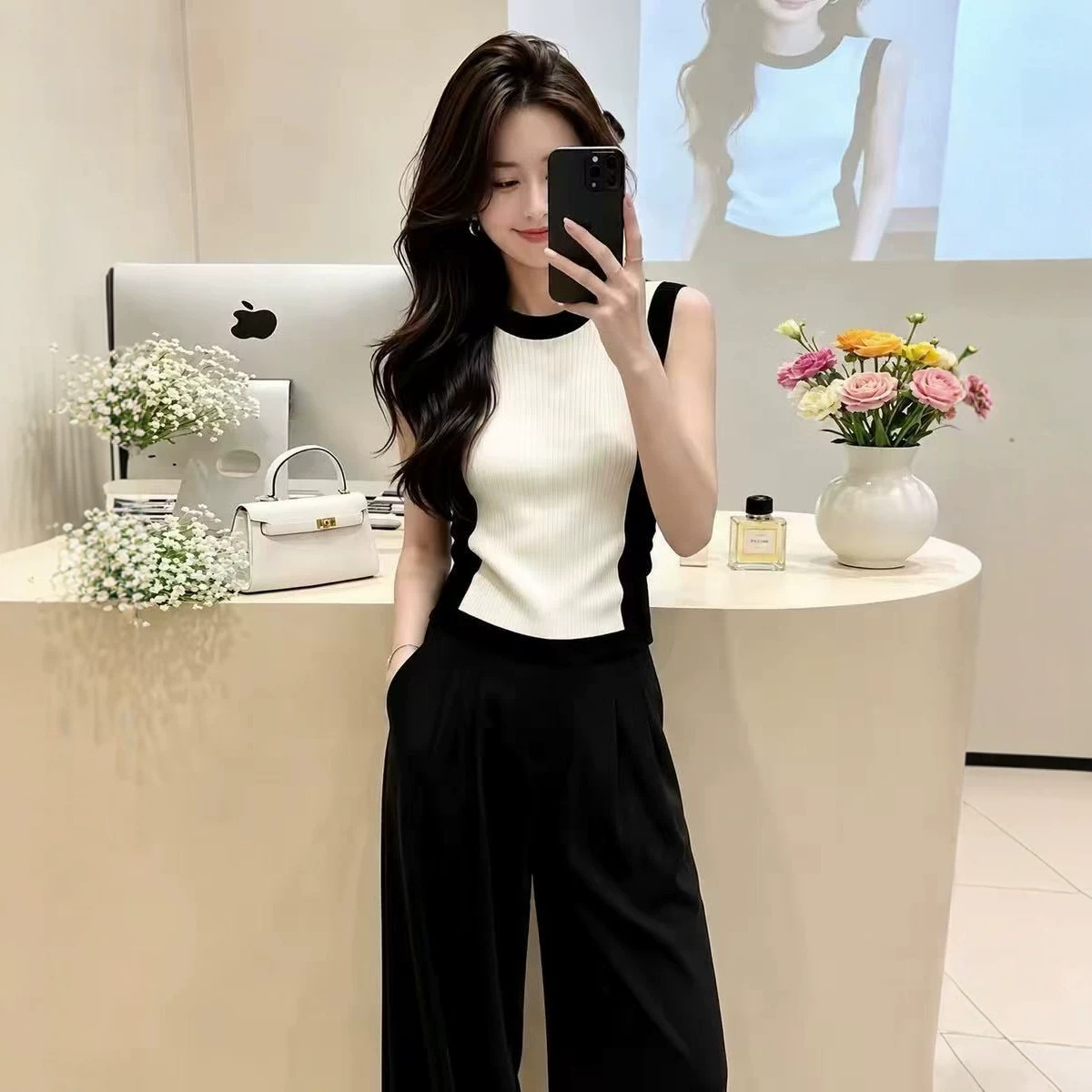Áo hai dây nữ phối đen trắng tương phản, dáng ôm eo, phong cách Pháp — trắng chi tiết 4