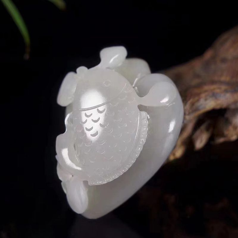 玉器工艺品天然新疆和田玉昆仑玉淡烟紫色玉石抓住机遇吊坠送证书