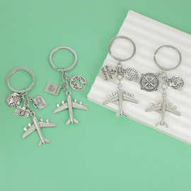欧美跨境热销飞行员钥匙链飞机护照地球指南针组合钥匙扣汽车配饰