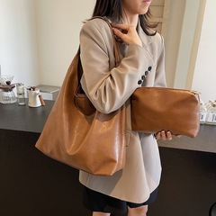 秋季复古手提单肩包女2025新款时尚高级质感通勤腋下托特包批发