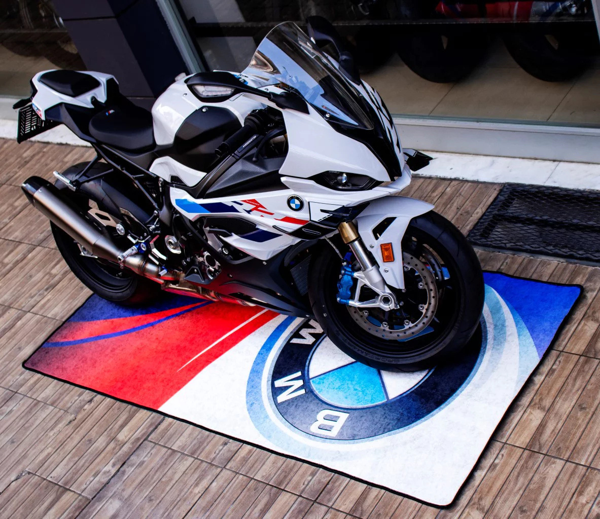 Cross-border Deplaceable Motorcycle Carpet Kawasaki Ducati Motorcycle Team Display Special Crystal Velvet Floor Mat Bedside Mat