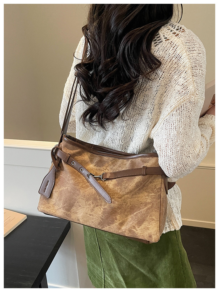 Borsa a spalla minimalista in camoscio elegante per donna_voghion.com