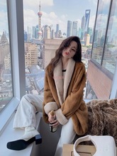 热销皮草新款2025加厚西装款大衣女年轻挽袖青果领仿水貂外套冬